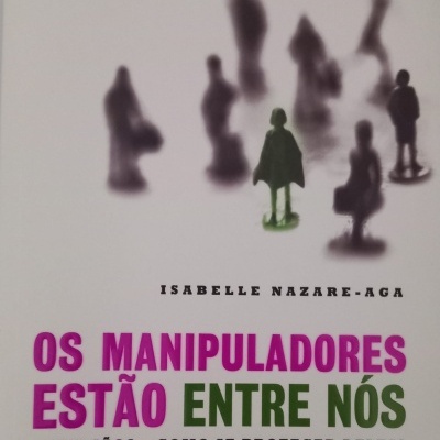 Capa de livro Os Manipuladores Estão Entre Nós de Isabelle Nazare-Aga com figuras humanas desfocadas e texto colorido