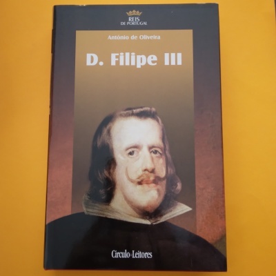 Capa do livro D. Filipe III com retrato histórico e texto de identificação