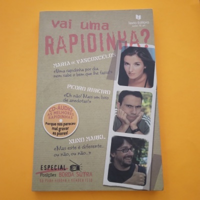 Capa do livro 'vai uma RAPIDINHA?' com texto e fotos de pessoas