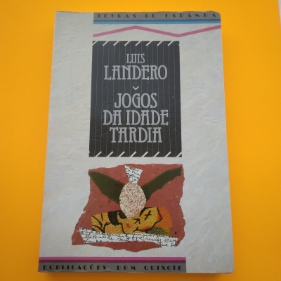 Capa de livro 'Jogos da Idade Tardia' de Luis Landero com fundos geometricos e ilustração abstrata