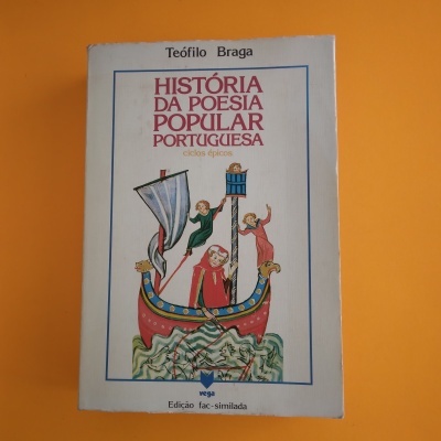 Capa de livro com ilustração de barco medieval e texto em português