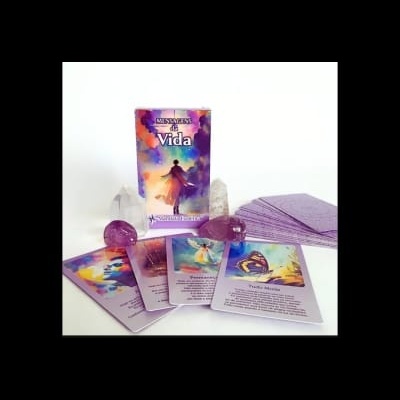 Conjunto de cartas 'MESTRES da Vida' com cristais e fundo branco