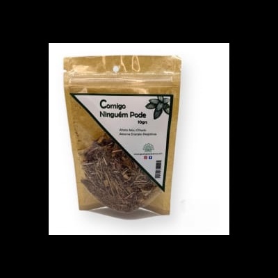 Embalagem de papel com ervas secas e rótulo branco com texto e ilustração