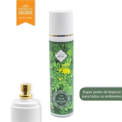 Spray de limpeza Natural Mystic com rótulo verde e tampa branca