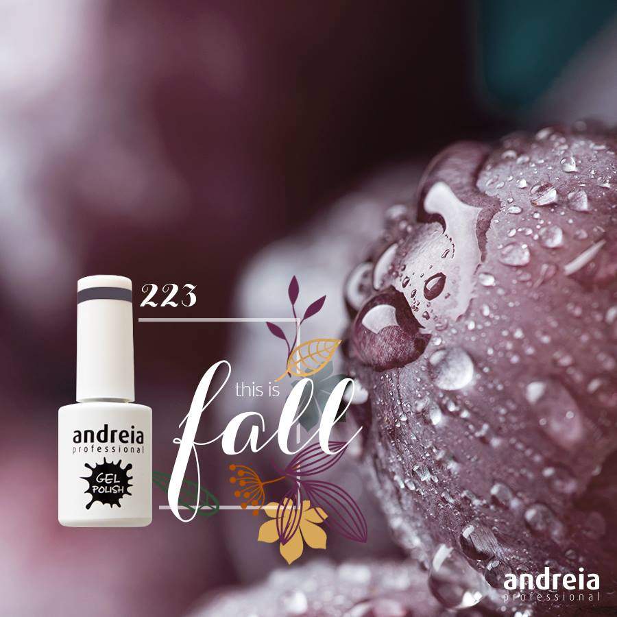 Verniz Gel Andreia 223 Verniz gel branco opaco andreia professional 223 com fundo de bagas roxas molhadas