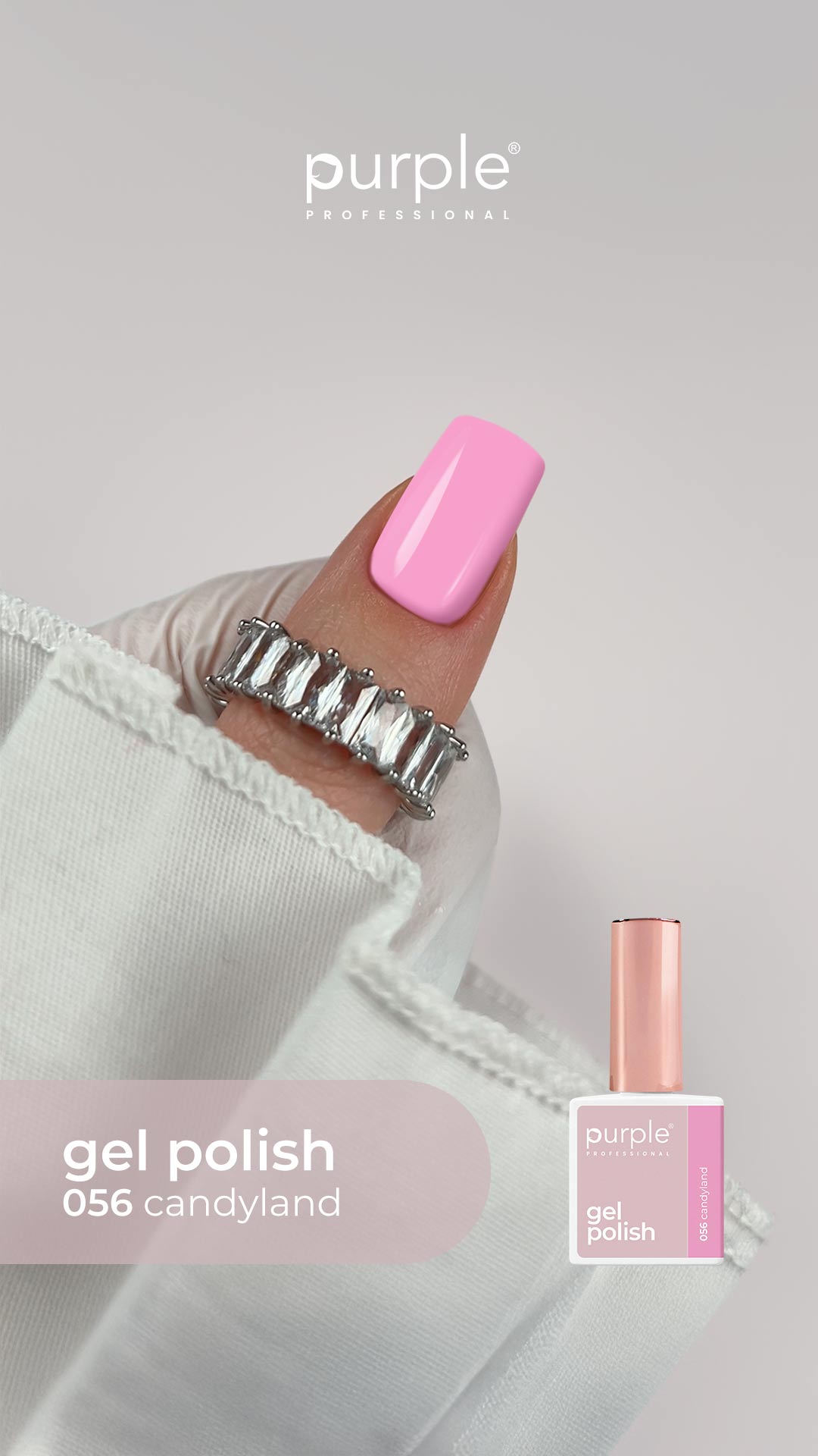 KIT Coleção Purple NRº15 (055 ao 060) - Inclui 3 Ofertas Verniz gel rosa claro com unha pintada e anel prateado