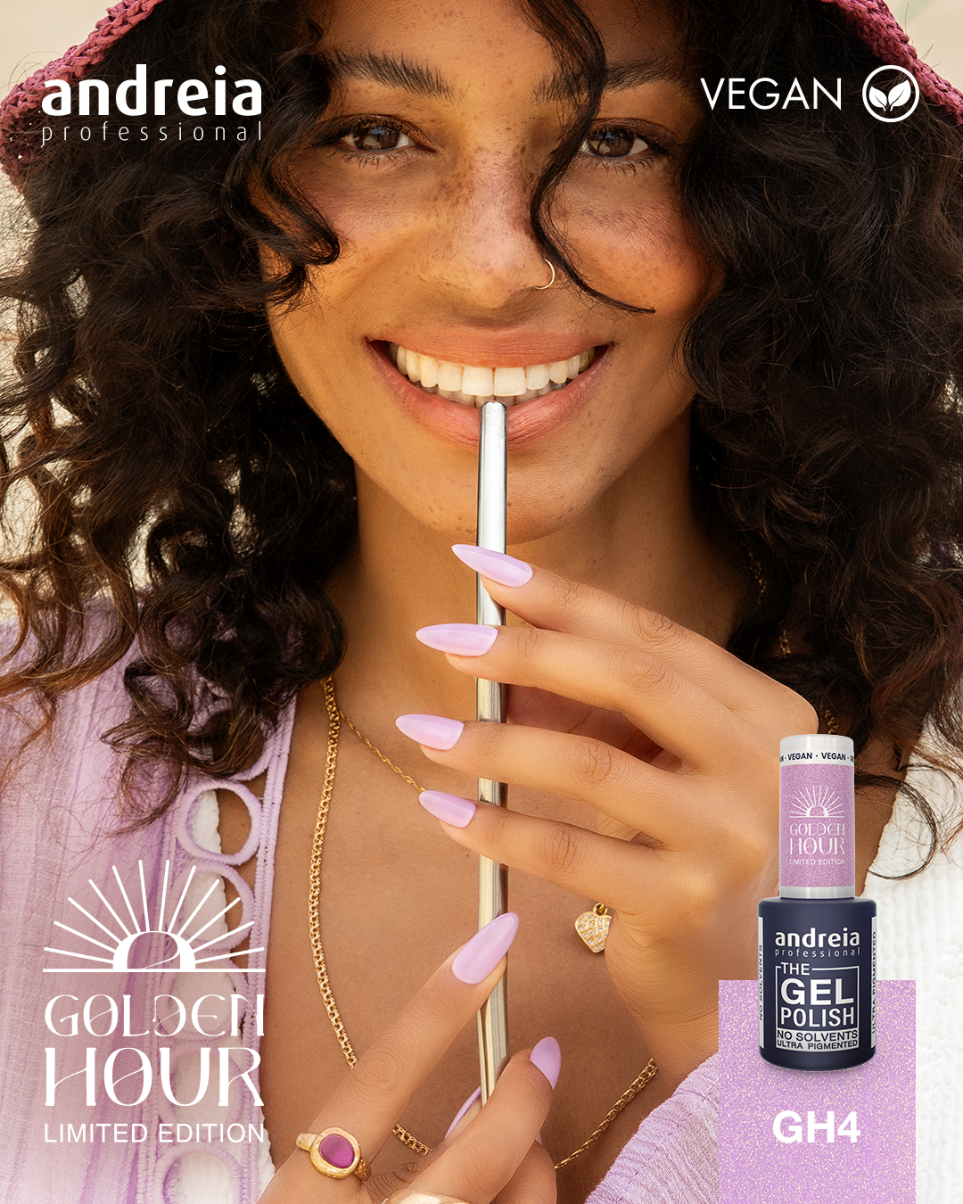 The Gel Polish Andreia GH4 – Lavanda com brilhos dourados Perfil de mulher com unhas lilás segurando canudo e verniz gel lilás andreia PROFESSIONAL GOLDEN HOUR
