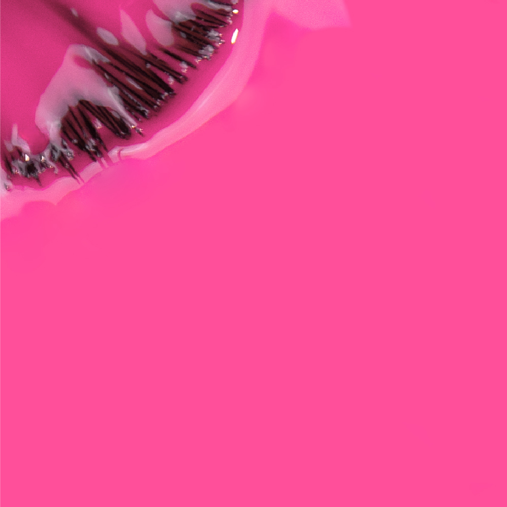 Like Gel INOCOS 239 Rosa Fuchsia Néon Batom rosa cremoso com contorno preto sobre fundo rosa