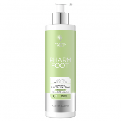 Frasco de creme para pés Victoria Vynn Pharm Foot com doseador e rótulo verde claro e branco