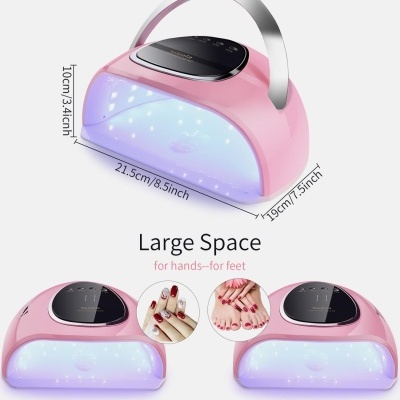 Dispositivo rosa para secagem de unhas com luz LED azul e alça metálica.