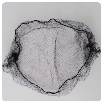 Rede preta elástica com malha fina e contorno reforçado