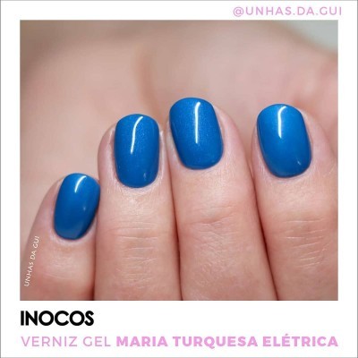 Unhas com verniz gel turquesa elétrico brilhante