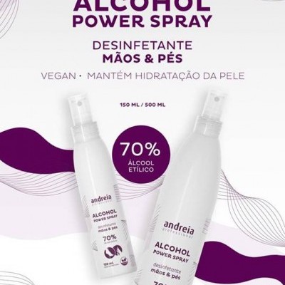 Frascos brancos de spray desinfetante Alcohol Power Spray da andreia professional em fundo branco e roxo