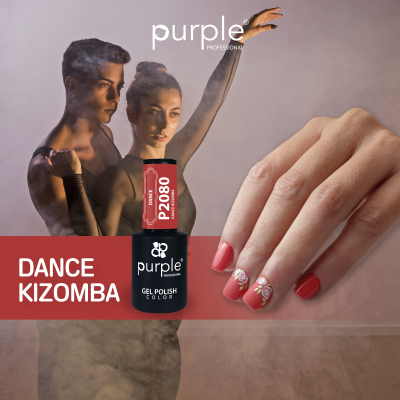 Bailarinos e mão com unhas pintadas com verniz gel vermelho e decoradas, produto Purple Gel Polish cor P2080