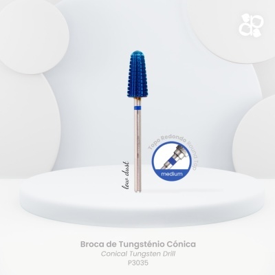 Broca de Tungsténio Cónica azul com haste metálica, sobre fundo branco e selo 'medium'