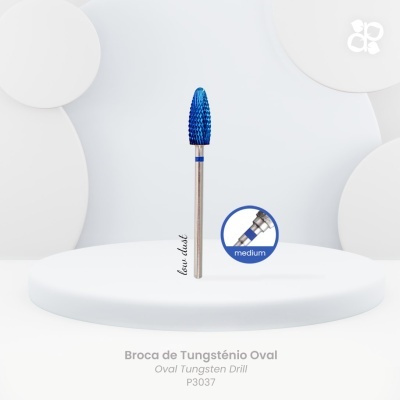 Broca de tungsténio oval azul com cabo metálico em fundo branco