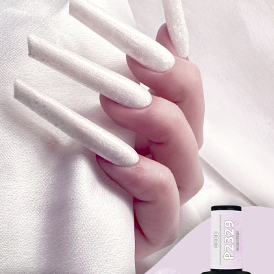 Unhas compridas com verniz gel perlado branco rosado e frasco de verniz Purple Professional P2329 Good Vibes