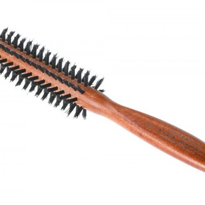 Escova de cabelo redonda de madeira com cerdas pretas