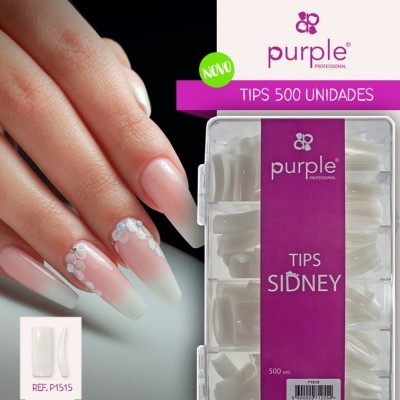 Embalagem de tips para unhas Purple Professional com mão mostrando unhas decoradas