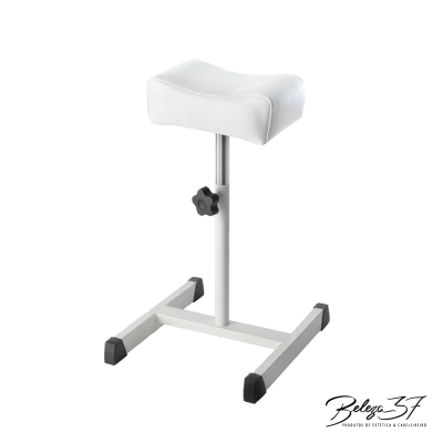 Banco ergonómico branco com assento almofadado e base metálica ajustável