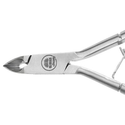 Alicate de corte em metal com inscrição USE SKOL