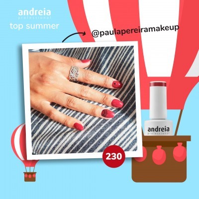 Frasco de verniz Andreia Professional e mão com unhas pintadas vermelhas com desenhos pretos