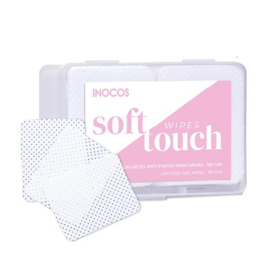 Pacote de toalhetes anti-fiapos para unhas com duas toalhetes ao lado