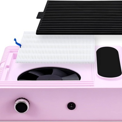 Aparelho cor-de-rosa com ventilador preto, botão de controlo e filtros preto e branco