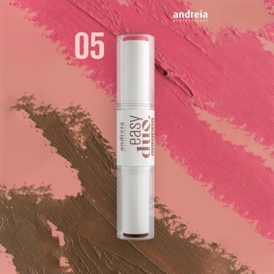 Batom easy duo da Andreia Professional sobre fundo rosa e castanho.