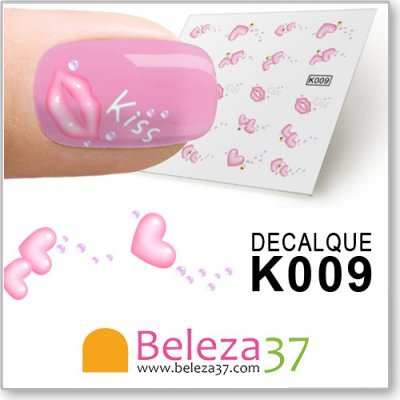 Unha decorada com lábios 3D rosa e decalques de unhas K009