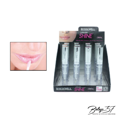 Batons gloss transparentes Leticia Well Shine em suporte com imagem de aplicação nos lábios
