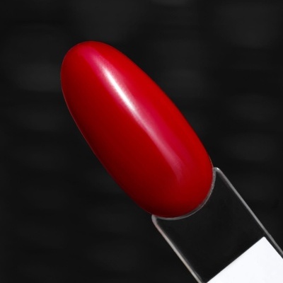 Lixa de unhas com ponta vermelha brilhante e base transparente