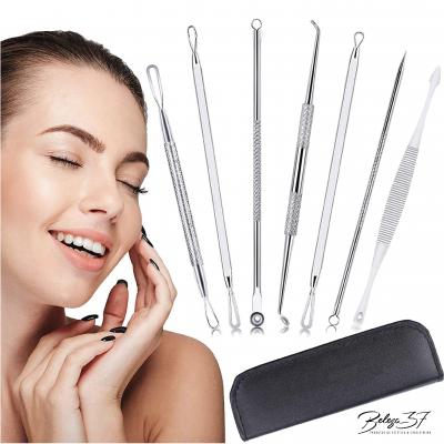 Conjunto de ferramentas de cuidados com a pele em aço inoxidável com bolsa preta e mulher sorridente