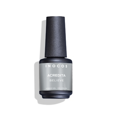 Verniz gel para unhas INOCOS cor cinzenta com etiqueta cinza e tampa preta fosca.