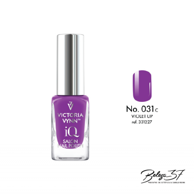 Esmalte violeta Victoria Vynn iQ Salon Nail Polish nº 031C