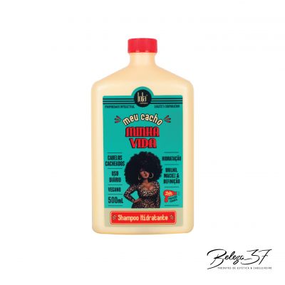 Frasco de shampoo hidratante Lola Meu Cacho Minha Vida para cabelos cacheados