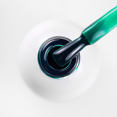 Verniz de unhas com pincel a retirar verniz preto