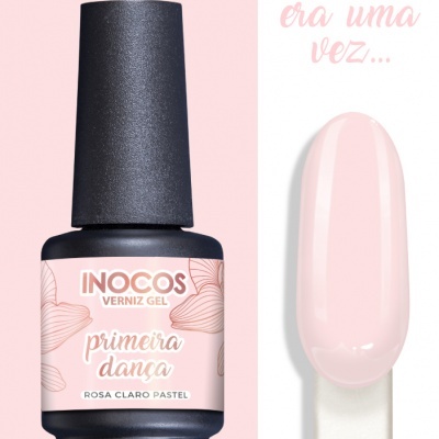Frasco de verniz gel INOCOS cor rosa claro pastel com amostra de cor