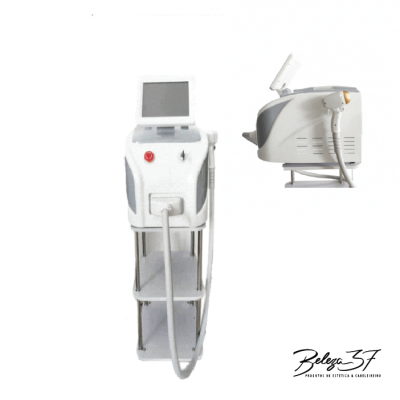 Máquina de estética branca com ecrã e tubo, sobre estrutura metálica com prateleiras