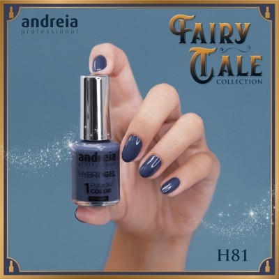 Frasco de verniz de unhas andreia professional Fairy Tale cor H81 com unhas pintadas na mesma cor, fundo azul.