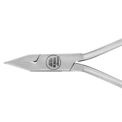 Alicate de pontas finas em metal prateado com logótipo Oliveira & Gilmesi