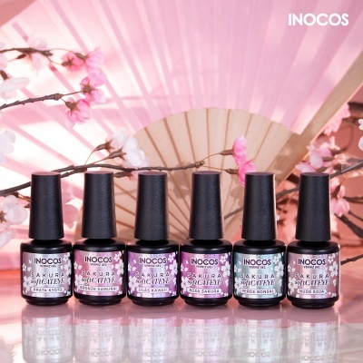 Frascos de verniz de gel INOCOS Sakura Softcity com flores de cerejeira e leque ao fundo
