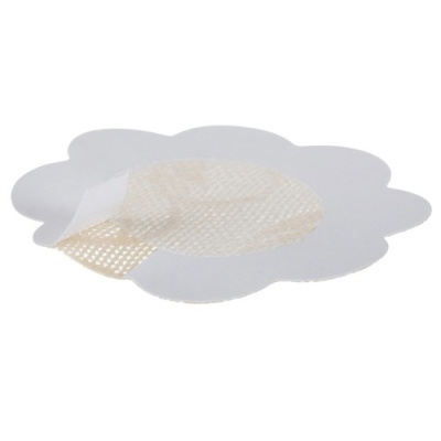 Rede protetora bege sobre suporte branco em forma de flor