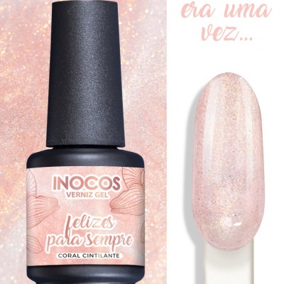 Frasco de verniz gel INOCOS Coral Cintilante com amostra de cor em esmalte