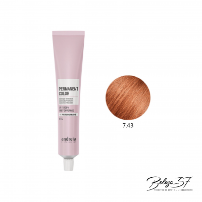 Tubo de tinta de cabelo permanente cor-de-rosa com amostra de cor acobreada 7.43