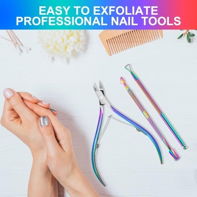 Conjunto de ferramentas profissionais para unhas com acabamento iridescente e texto promocional.