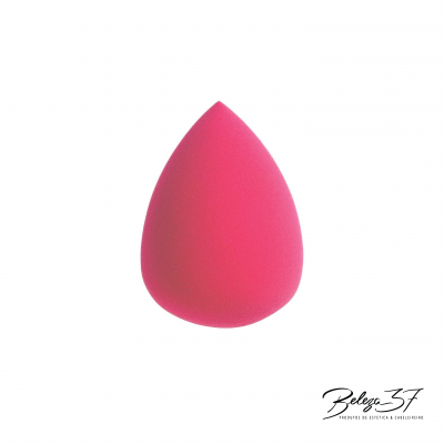 Esponja de maquilhagem rosa em forma de gota
