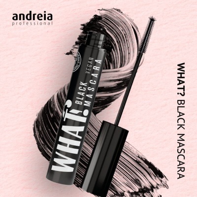 Rímel preto vegano Andreia Professional WHAT? BLACK MASCARA com pincel aberto e pincelada de rímel