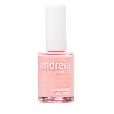 Esmalte de unhas rosa claro da marca Andreia Higicol com tampa branca