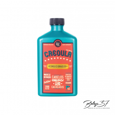 Condicionador para cabelos crespos e cacheados em frasco azul com rótulo vermelho.